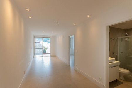 Sala de apartamento para alugar com 2 quartos, 64m² em Tijuca, Rio de Janeiro