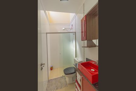 Casa à venda com 125m², 3 quartos e 2 vagasBanheiro da Suíte