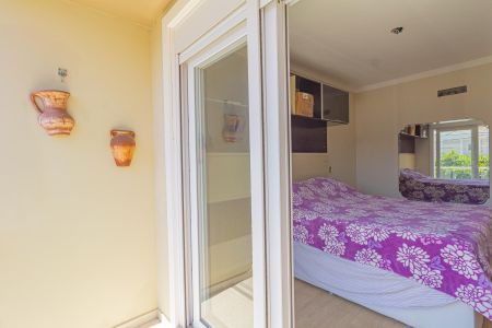 Casa à venda com 125m², 3 quartos e 2 vagasSacada Suíte