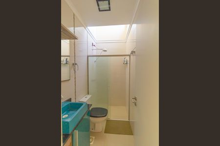 Casa à venda com 125m², 3 quartos e 2 vagasBanheiro