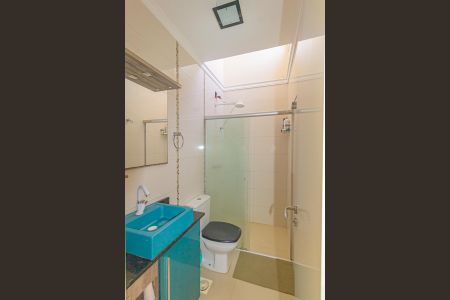 Casa à venda com 125m², 3 quartos e 2 vagasBanheiro