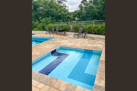 Apartamento à venda com 53m², 2 quartos e 1 vagaPiscina