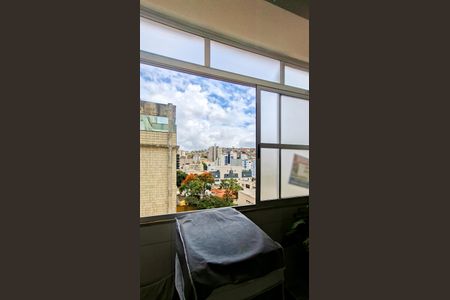 Cozinha e Área de Serviço de apartamento à venda com 3 quartos, 103m² em Serra, Belo Horizonte