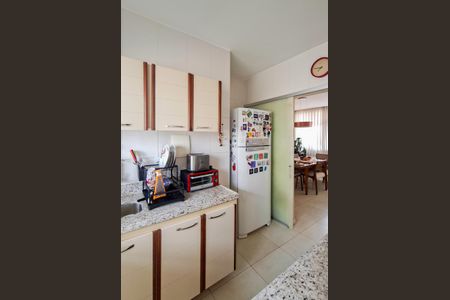 Apartamento à venda com 103m², 3 quartos e 1 vagaCozinha e Área de Serviço