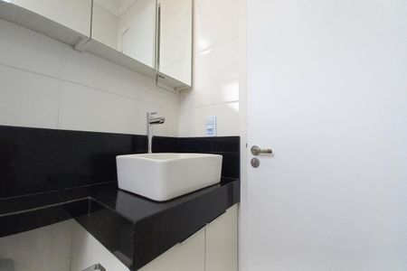 Apartamento para alugar com 44m², 2 quartos e 1 vaga Apartamento para alugar com 44m², 2 quartos e 1 vagaBanheiro