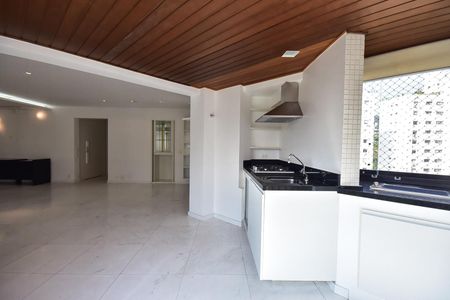 Varanda de apartamento para alugar com 2 quartos, 148m² em Real Parque, São Paulo