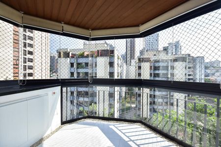 Varanda de apartamento para alugar com 2 quartos, 148m² em Real Parque, São Paulo