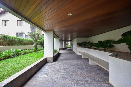 Apartamento à venda com 148m², 2 quartos e 3 vagasEntrada