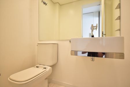 Apartamento à venda com 148m², 2 quartos e 3 vagasLavabo