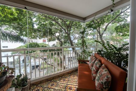 Sacada de apartamento à venda com 2 quartos, 76m² em Bela Vista, São Paulo