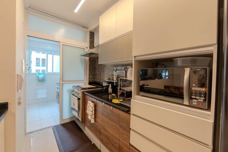 Apartamento à venda com 76m², 2 quartos e 1 vagaCozinha