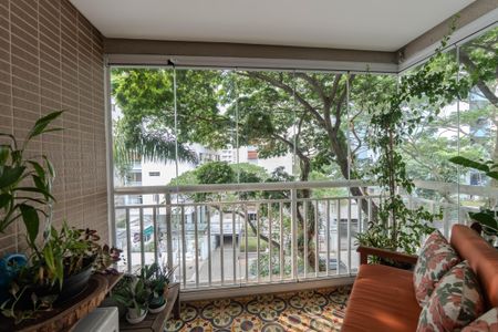 Apartamento à venda com 76m², 2 quartos e 1 vagaSacada