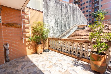 Casa à venda com 220m², 3 quartos e 3 vagas Casa à venda com 220m², 3 quartos e 3 vagasÁrea Gourmet