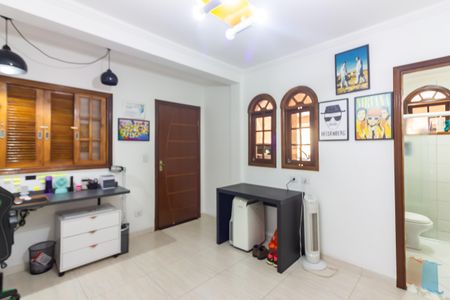 Casa à venda com 220m², 3 quartos e 3 vagas Casa à venda com 220m², 3 quartos e 3 vagasQuarto 1