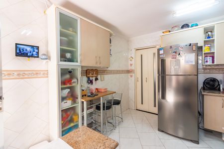 Casa à venda com 220m², 3 quartos e 3 vagas Casa à venda com 220m², 3 quartos e 3 vagasCozinha