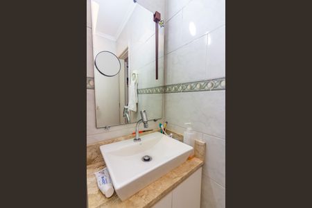 Casa à venda com 220m², 3 quartos e 3 vagas Casa à venda com 220m², 3 quartos e 3 vagasBanheiro 3