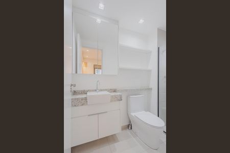 Apartamento para alugar com 38m², 1 quarto e sem vagaBanheiro da Suíte