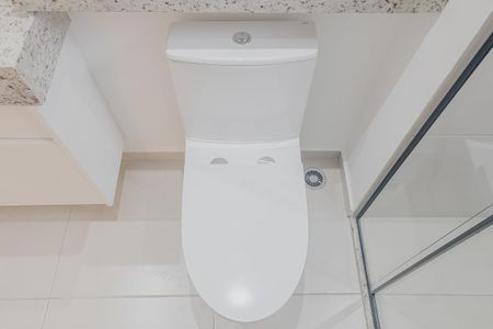 Apartamento para alugar com 38m², 1 quarto e sem vagaBanheiro da Suíte