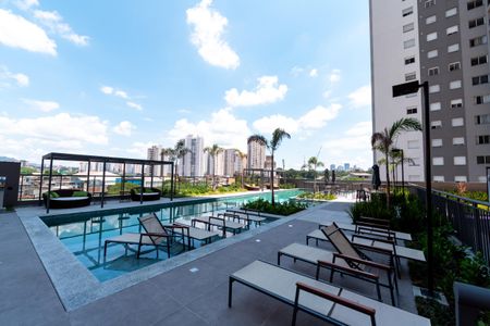 Apartamento à venda com 76m², 3 quartos e 2 vagasÁrea comum - Piscina