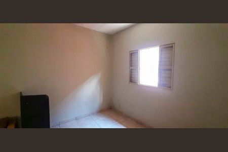 Quarto 1 de casa para alugar com 3 quartos, 50m² em Novo Osasco, Osasco