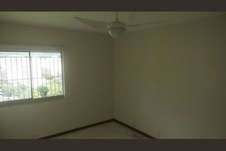 Sala de estar de apartamento para alugar com 2 quartos, 70m² em Tijuca, Rio de Janeiro