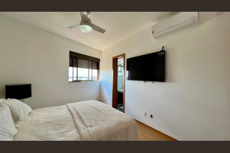 Apartamento à venda com 145m², 4 quartos e 3 vagasquarto 