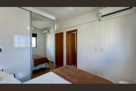 Apartamento à venda com 145m², 4 quartos e 3 vagasquarto 