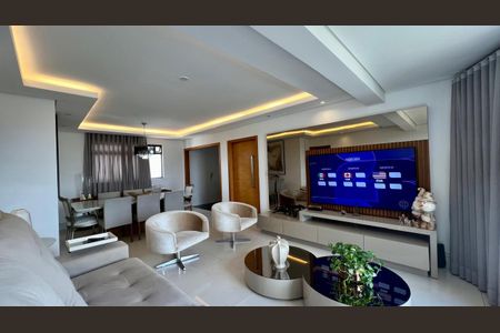 sala  de apartamento à venda com 4 quartos, 145m² em Ipiranga, Belo Horizonte