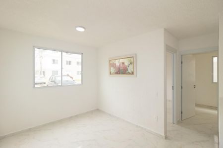 Sala de apartamento para alugar com 2 quartos, 42m² em Guaratiba, Rio de Janeiro