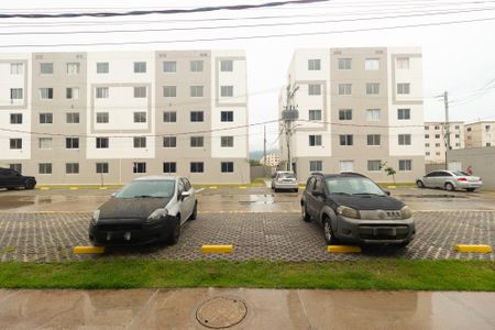 Vista da Sala de apartamento para alugar com 2 quartos, 42m² em Guaratiba, Rio de Janeiro