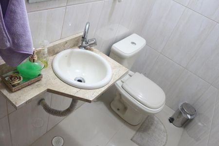 Casa à venda com 200m², 4 quartos e 4 vagasLavabo