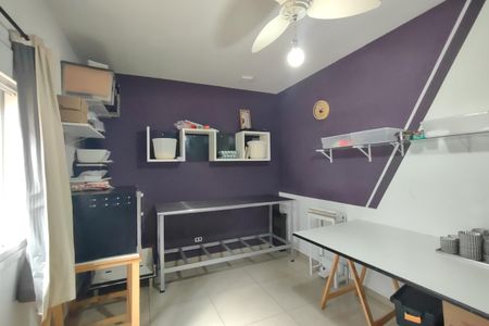 Casa à venda com 200m², 4 quartos e 4 vagasQuarto 3