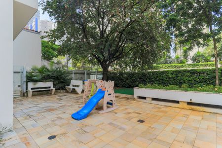 Apartamento para alugar com 75m², 2 quartos e 1 vaga Apartamento para alugar com 75m², 2 quartos e 1 vagaÁrea comum - Playground