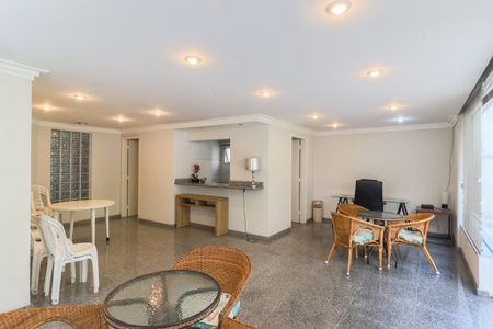 Apartamento para alugar com 75m², 2 quartos e 1 vaga Apartamento para alugar com 75m², 2 quartos e 1 vagaÁrea comum - Salão de festas