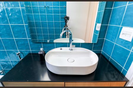 Apartamento para alugar com 75m², 2 quartos e 1 vaga Apartamento para alugar com 75m², 2 quartos e 1 vagaBanheiro