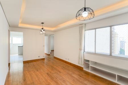 Apartamento para alugar com 75m², 2 quartos e 1 vaga Apartamento para alugar com 75m², 2 quartos e 1 vagaSala
