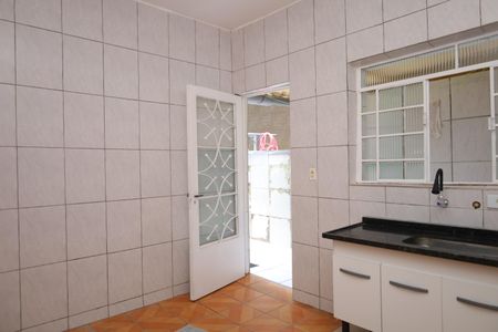 Casa para alugar com 230m², 3 quartos e sem vagaCozinha 2