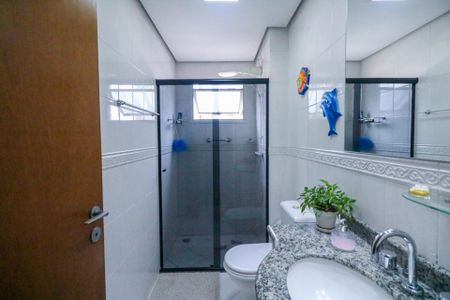 Apartamento à venda com 88m², 3 quartos e 2 vagasBanheiro Social