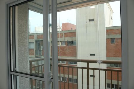 Varanda de kitnet/studio para alugar com 1 quarto, 28m² em Perdizes, São Paulo