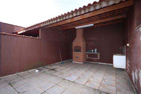 Casa à venda com 203m², 3 quartos e 4 vagasQuintal