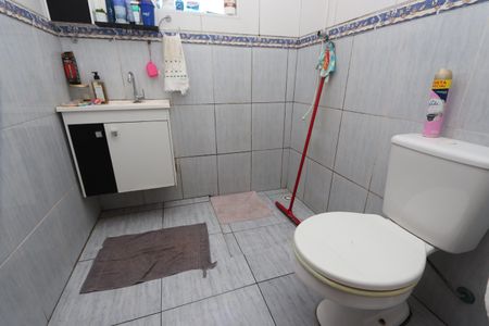 Casa à venda com 203m², 3 quartos e 4 vagasBanheiro Social