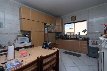 Casa à venda com 203m², 3 quartos e 4 vagasCozinha
