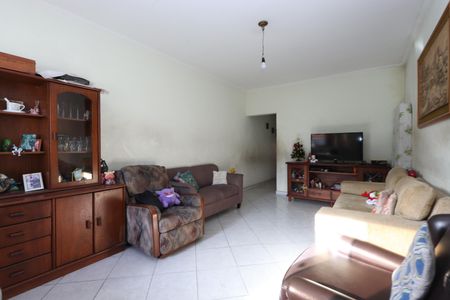 Casa à venda com 203m², 3 quartos e 4 vagasSala