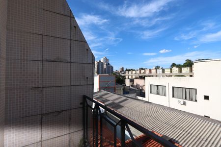 Casa à venda com 203m², 3 quartos e 4 vagasVaranda do Quarto 2