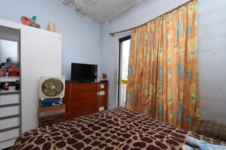 Casa à venda com 203m², 3 quartos e 4 vagasQuarto 2