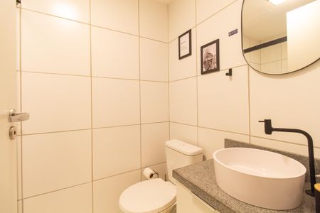 Studio para alugar com 26m², 0 quarto e sem vaga Studio para alugar com 26m², 0 quarto e sem vagaBanheiro