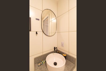 Studio para alugar com 26m², 0 quarto e sem vaga Studio para alugar com 26m², 0 quarto e sem vagaBanheiro