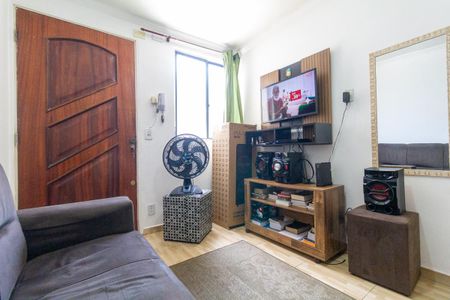 Sala de apartamento para alugar com 2 quartos, 45m² em Conjunto Habitacional Padre Manoel de Paiva, São Paulo