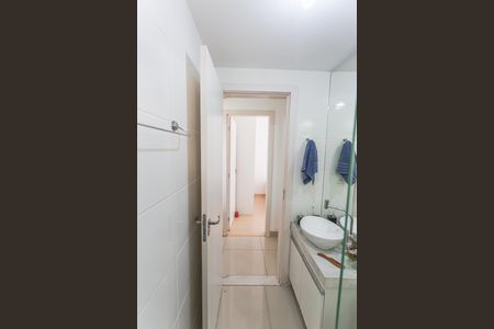 Apartamento à venda com 55m², 2 quartos e 2 vagasBanheiro Social