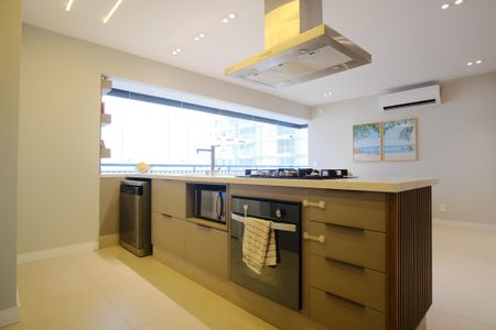 Apartamento à venda com 106m², 3 quartos e 2 vagasCozinha